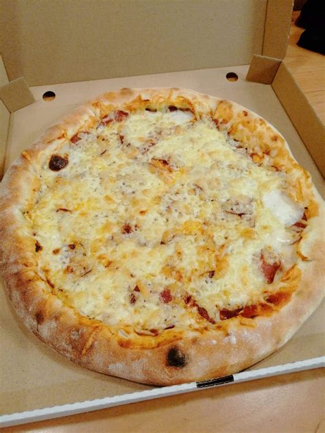 Pizzák széles választéka a Bükk-Makk Pizzériában