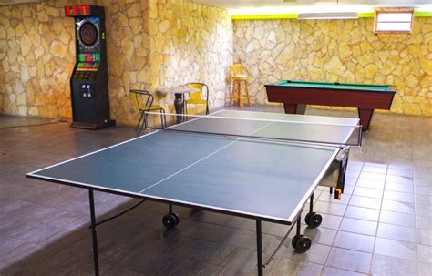 Modern bowling pályák, ahol a sport és a gasztronómiai élmények találkoznak