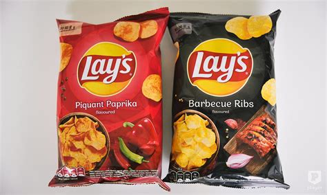 A ropogós paprikás chips egy tálban