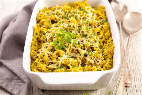 Sült húsos rizs zöldségekkel