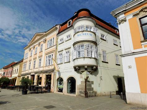 Történelmi Széchenyi tér Győrben