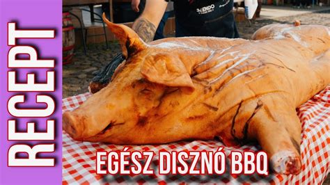 Észak-Karolinai stílusú egész disznó