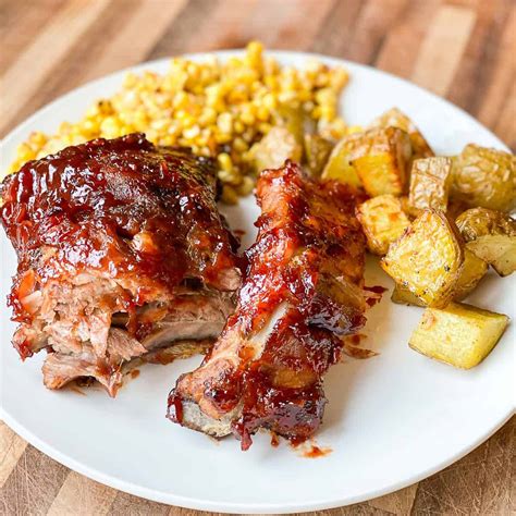 bbq ribs on a plate