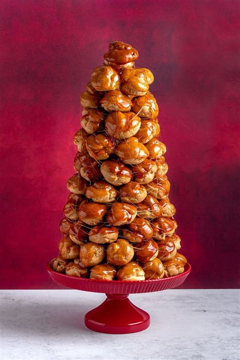 Croquembouche torony