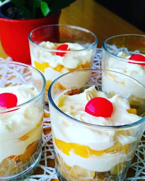Mascarpone krém gyümölccsel