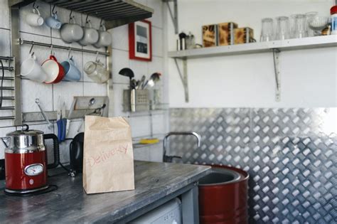 Halszeletek és fűszerek a konyhai előkészítés során