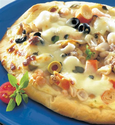 Tenger gyümölcsei pizza
