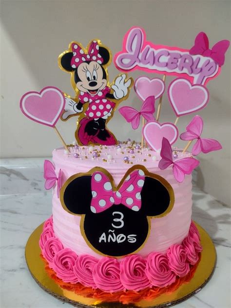 Minnie egér torta díszítése