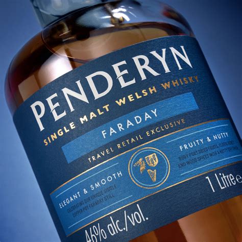 Penderyn whisky és a walesi táj