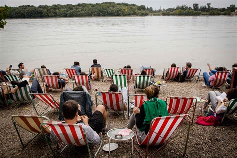 A Fellini Római Kultúrbisztró egyedi hangulata