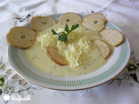 Besamel alapú sajtkrém textúrája