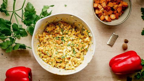 tojással töltött sült paprika