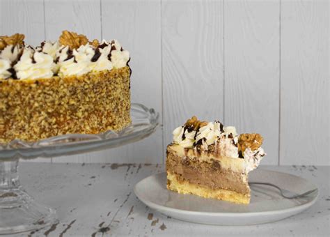 Somlói galuska torta alternatív krémekkel