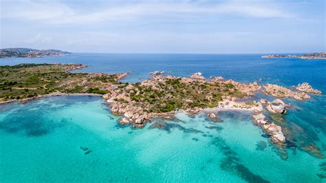 Hajókirándulás a La Maddalena szigetcsoportnál