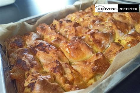 Túrós batyuok formázása