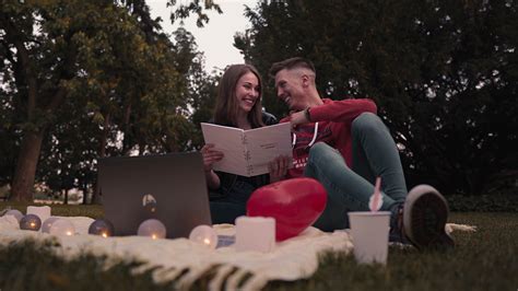 Pároknak szóló kalandkönyv borítója