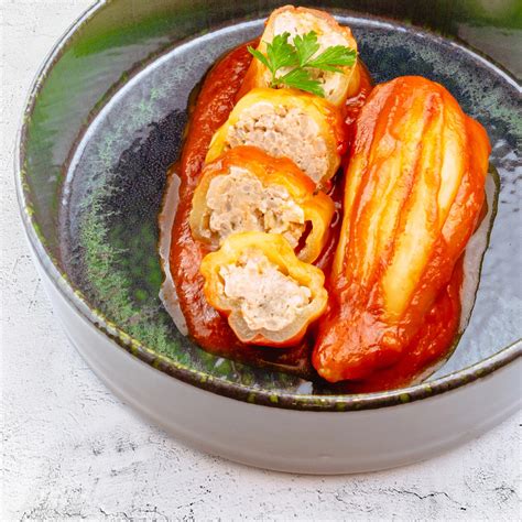 Túróval töltött paprika variációk