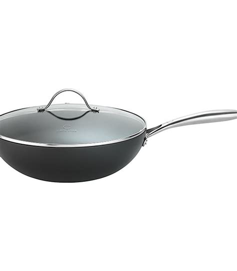 Curtis Stone wok ételt készít