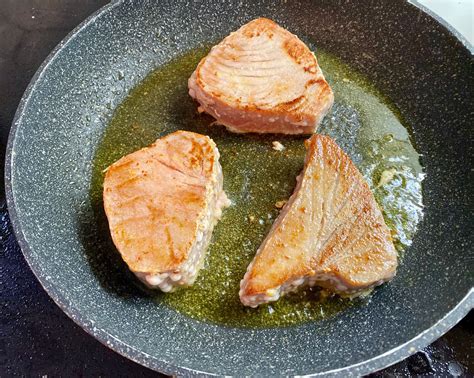 Sárgaúszójú tonhal steak