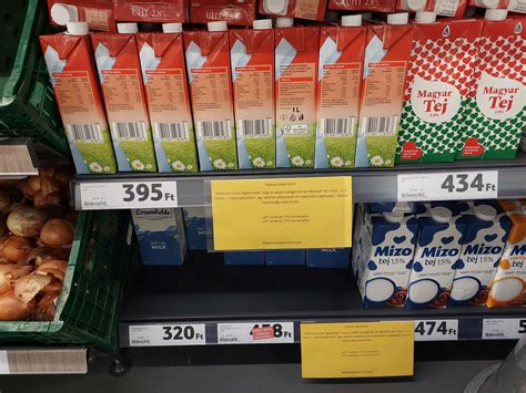 Tesco bolt polc rizses termékekkel