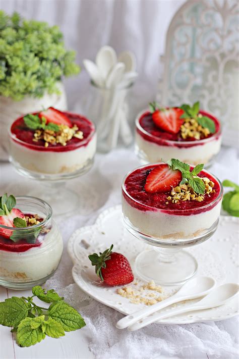 Banános joghurt desszert friss gyümölccsel