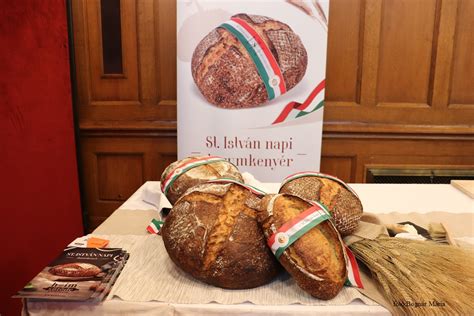 Szent István-napi kenyér és innovatív kenyér