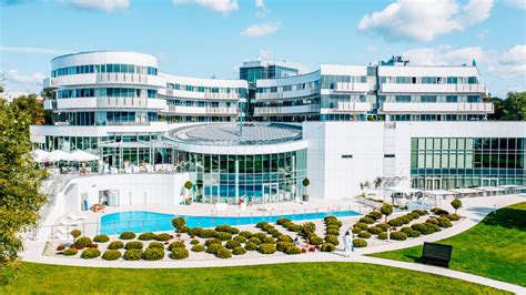 Az Aquincum Hotel épülete