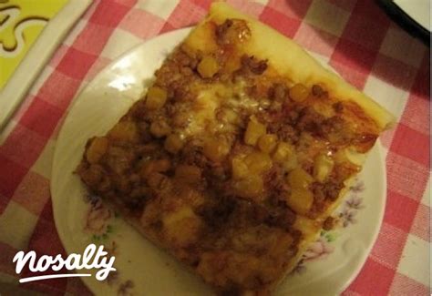 Darált húsos kukoricás pizza