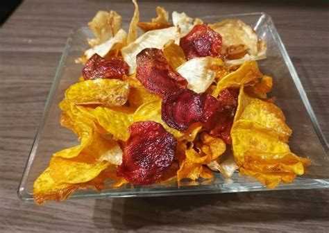 Válogatott zöldségchips (édesburgonya, cékla, zeller)