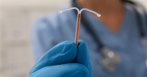 Hormonális és réz spirál hatása a menstruációs vérzésre