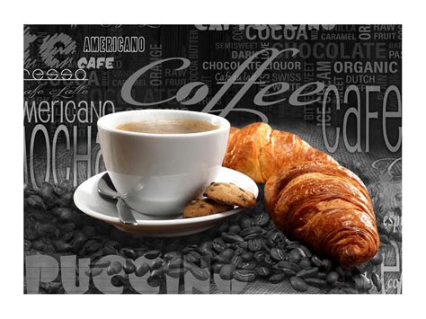 Kávé és croissant