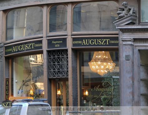 Auguszt Cukrászda épülete