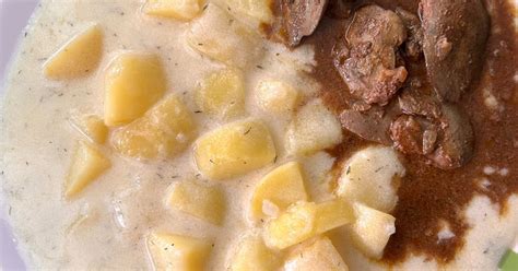 Újburgonyafőzelék tejfölösen