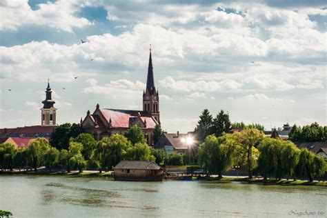 Ráckeve látképe a Duna-partról