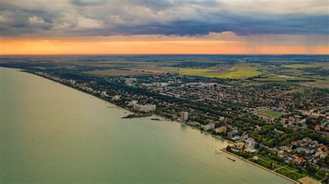 Siófoki panoráma a Balatonnal