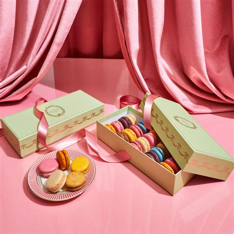 Ladurée macaron kínálat
