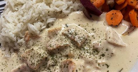 bacon, spenót, csirkemell, fokhagyma, paradicsom, tejföl, oregánó, sajt, hoisin szósz