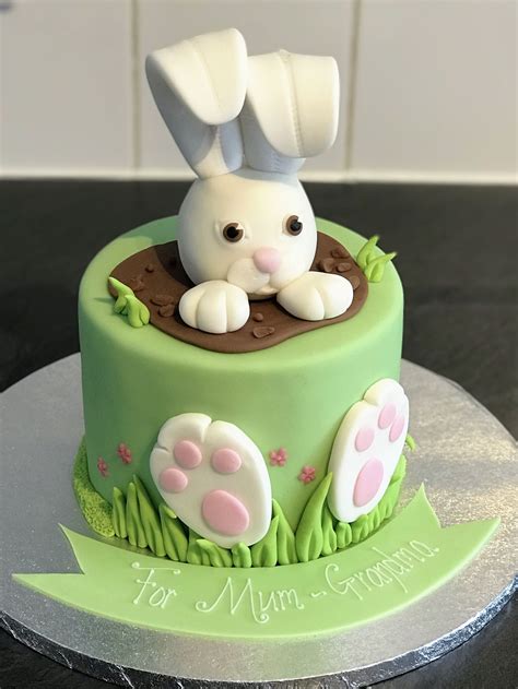 Rabbit cake shaping step-by-step