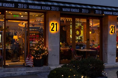 21 Magyar Vendéglő belső tér