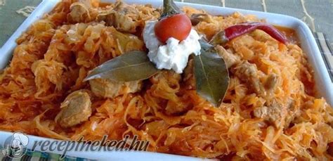 különböző ételek a kuktában