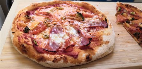Pizzasütés otthoni sütőben