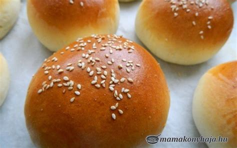 Grillsütőben sült hamburger zsemle