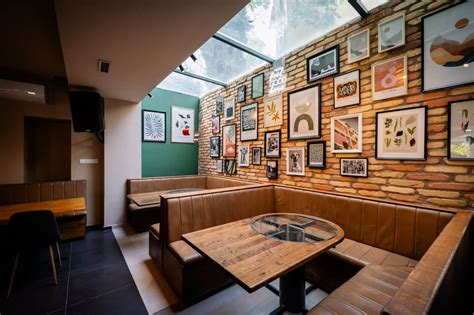 Mix-R Pizza Zugló étterem külső és belső tere