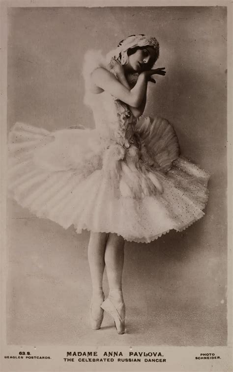 Anna Pavlova portréja balettruhában