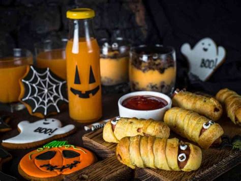 Halloweeni parti dekoráció és ételek