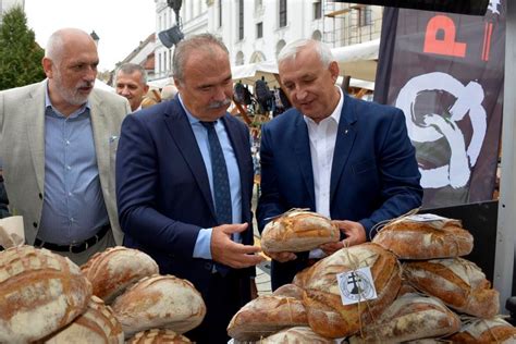 Magyar kenyérfesztivál