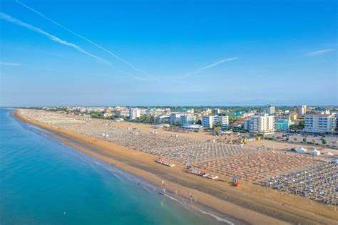 Bibione tengerpart naplementekor
