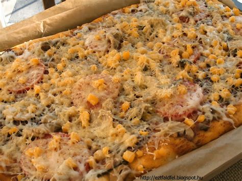 Házi pizza készítése