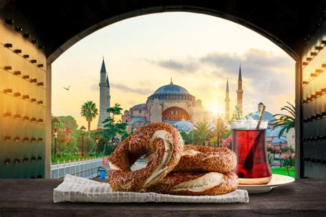 török tea, simit és olajbogyó