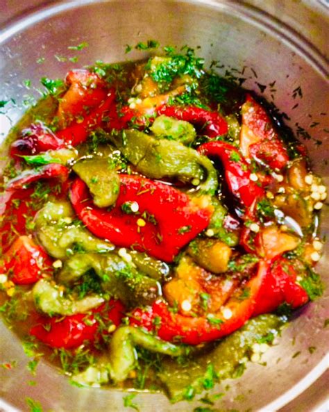 sült paprika saláta mediterrán fűszerekkel